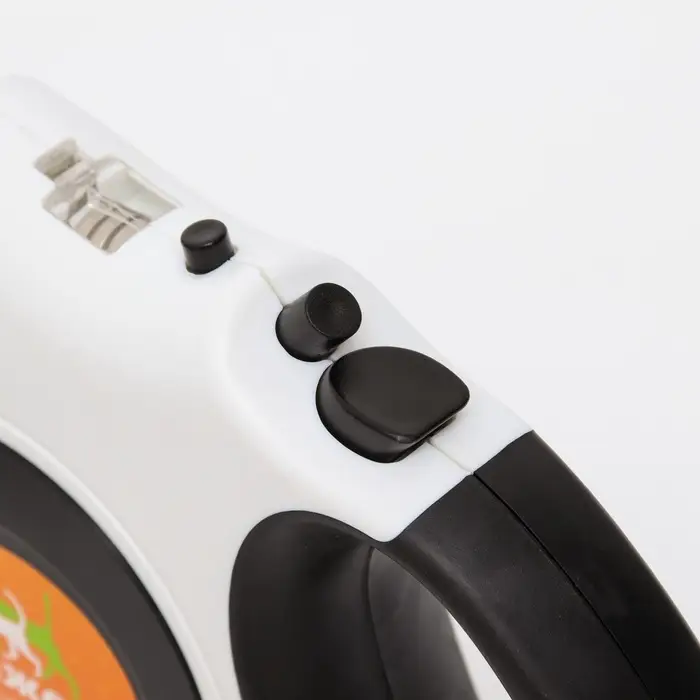 Рулетка &laquo;Пижон&raquo; с фонариком, прорезиненная ручка, 5 м, до 35 кг, чёрно-белая