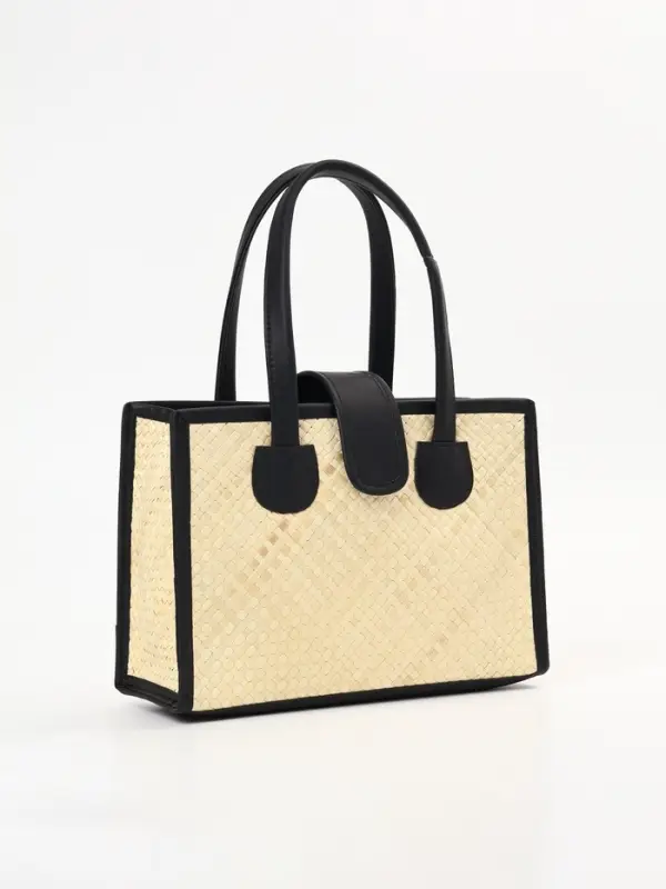 Сумка плетёная на застёжке из пандана, 30&times;10&times;35 см, бежево-чёрная