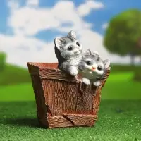 Декоративное кашпо для цветов &laquo;Ящик с котятами&raquo;, 1.3 л, 16&times;18&times;20 см, полистоун