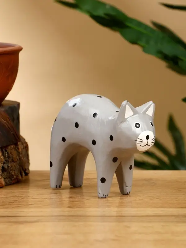 Набор сувенирный «Кошки», h=9 см, h=8 см, h=6.5 см, дерево, серый