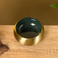 Подсвечник золотой c зелёным покрытием, 8×8×3.5 см