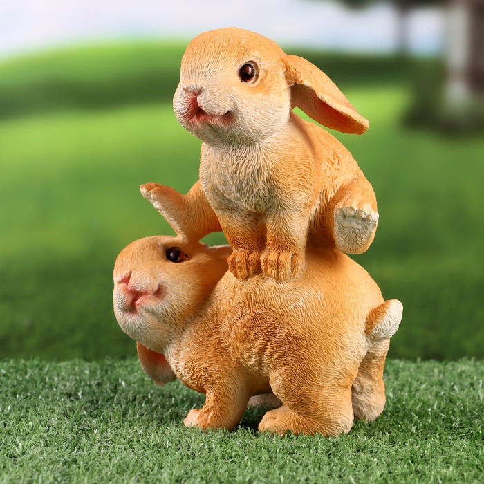 Фигурка Фигурка "Зайки прыгуны" 9х13х19см