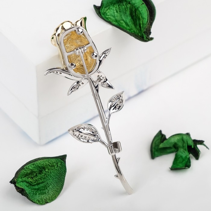 Брошь «Цветок» роза, цвет белый в серебряно-золотом Брошь «Цветок» роза, цвет белый в серебряно-золотом