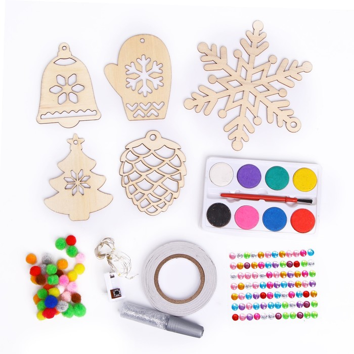Набор для творчества «Новогодняя гирлянда, деревянные игрушки» Набор для творчества «Новогодняя гирлянда, деревянные игрушки»