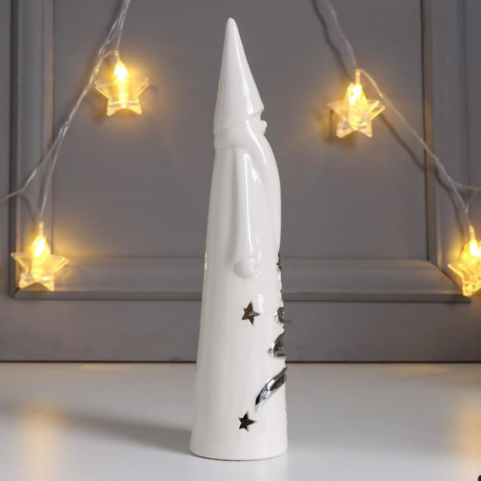 Сувенир керамика световой Сувенир керамика световой "Дедушка Мороз с ёлочкой на шубе" серебро 25х5,7х5,7 см