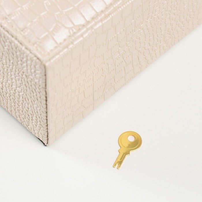 Шкатулка кожзам под часы 2 отделения и бижутерию  Шкатулка кожзам под часы 2 отделения и бижутерию "Кожа крокодила" бежевая 26х26,5х10 см