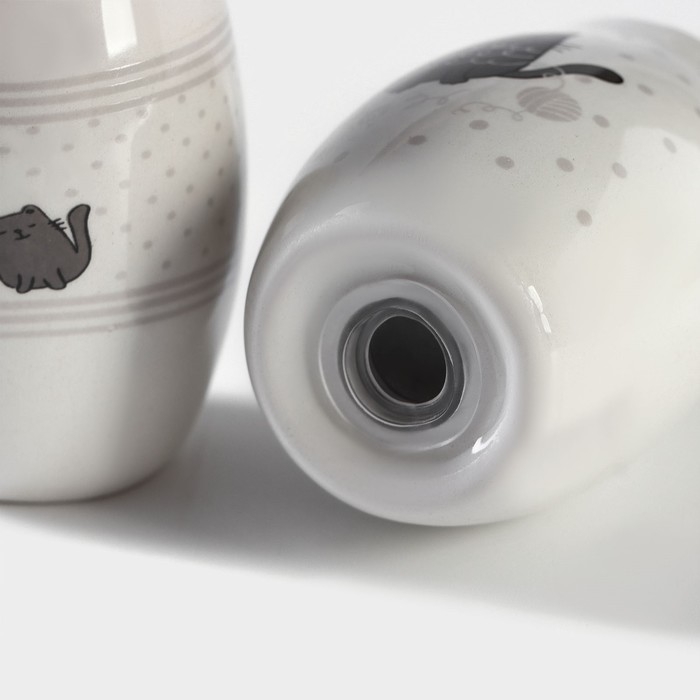 Набор для специй Доляна «Уютные коты», 3 предмета: солонка 80 мл, перечница 80 мл, подставка Набор для специй Доляна «Уютные коты», 3 предмета: солонка 80 мл, перечница 80 мл, подставка