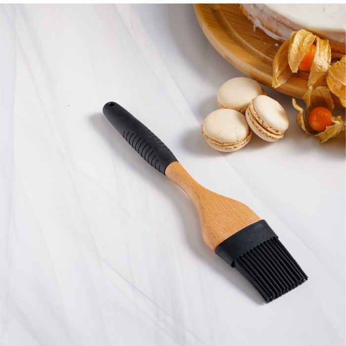 Кисть Доляна «Макота», силикон, 23,5 см, цвет чёрный Кисть Доляна «Макота», силикон, 23,5 см, цвет чёрный