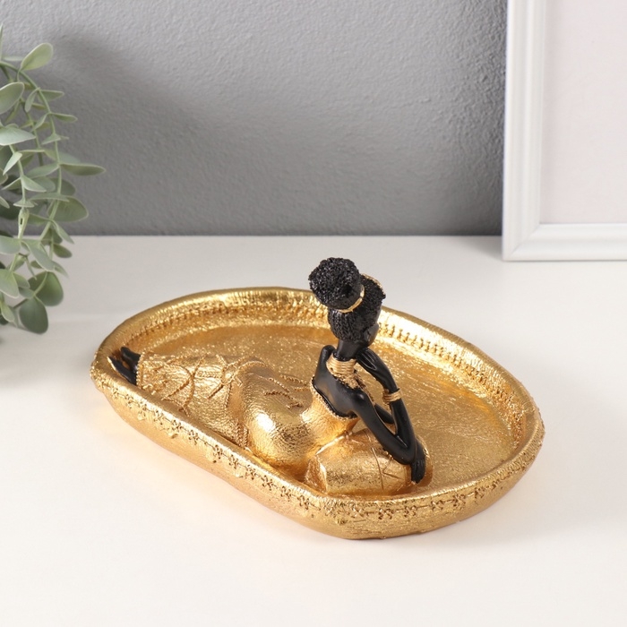 Сувенир полистоун подставка Сувенир полистоун подставка "Африканка Зэмба в золотом платье с вазой" 17х25х14,5 см