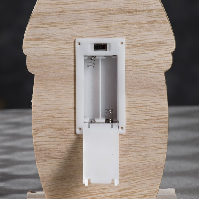 Светодиодная фигура «Снеговик» 11 × 30 × 5 см, дерево, батарейки АААх2 (не в комплекте), свечение тёплое белое Светодиодная фигура «Снеговик» 11 × 30 × 5 см, дерево, батарейки АААх2 (не в комплекте), свечение тёплое белое