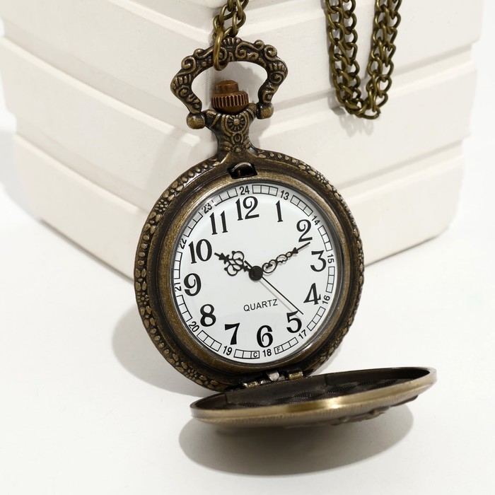 Часы карманные Часы карманные "Конь", кварцевые, d циферблата-4.5 см