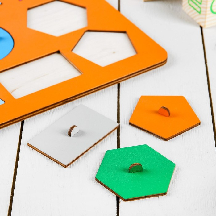 Рамки-вкладыши М.Монтессори «Геометрия», МИКС Рамки-вкладыши М.Монтессори «Геометрия», МИКС