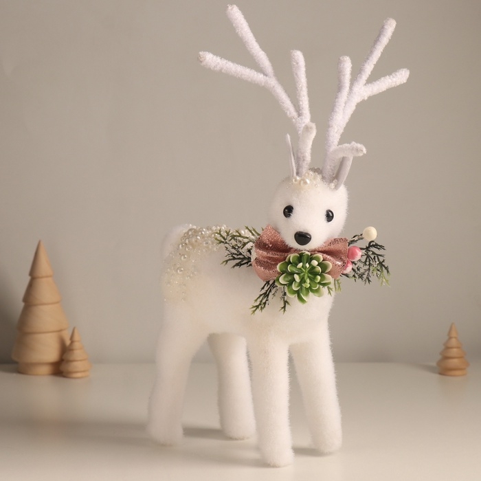 Декор Декор "Белый олень в бусинках" 29х16х8 см