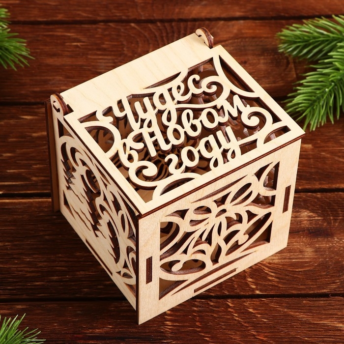 Ёлочные игрушки новогодние в деревянной коробке «Новый год: Ёлочные игрушки» Ёлочные игрушки новогодние в деревянной коробке «Новый год: Ёлочные игрушки»