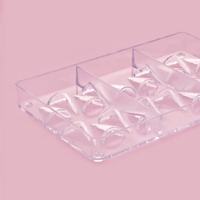 Форма для конфет и шоколада &laquo;Малый конус&raquo;, 20&times;12&times;2.5 см, 20 ячеек 2&times;3&times;1 см, пластик, прозрачная