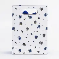 Подарочная коробка - пакет, упаковка с вырубной ручкой, «Цветы» 12×6×16 см