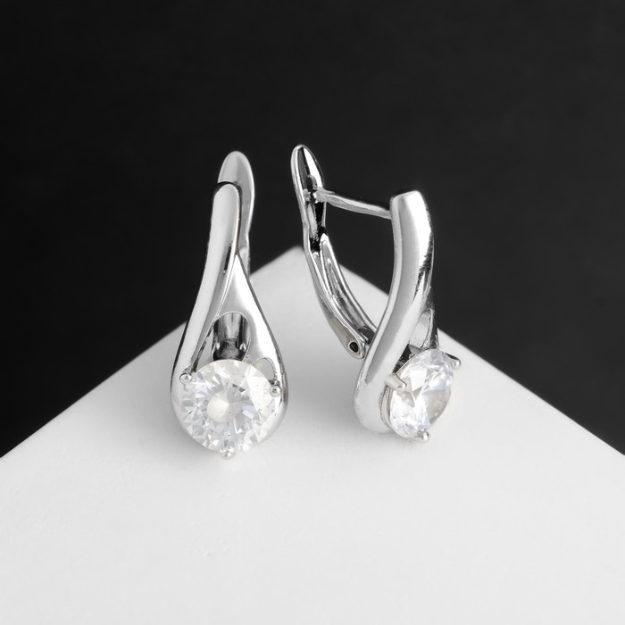 Серьги со стразами &laquo;Магия&raquo; бусинка в капле, цвет белый в серебре