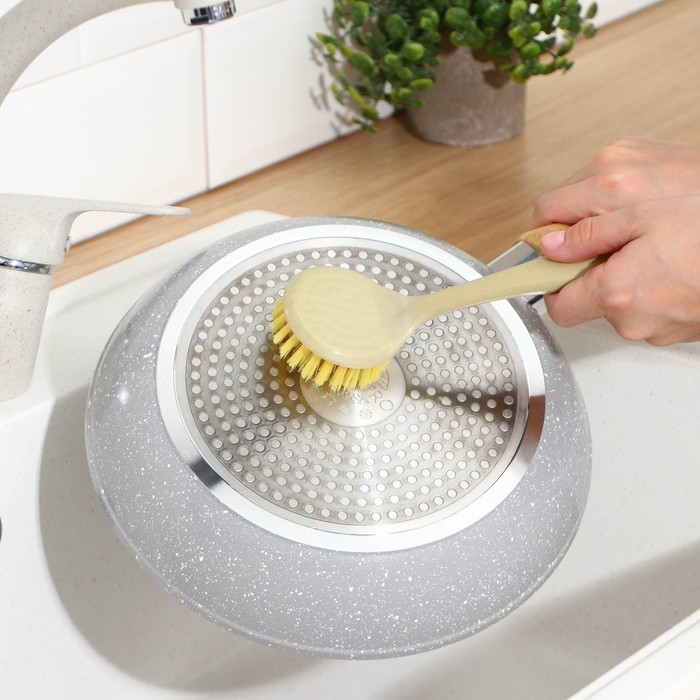 Щётка для посуды Доляна, 21×6 см Щётка для посуды Доляна, 21×6 см