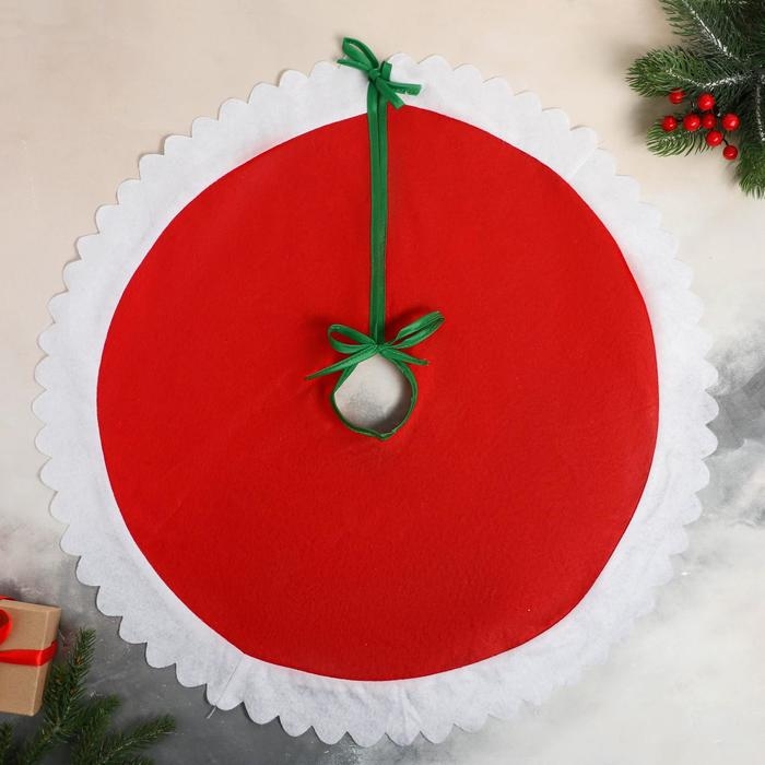 Полянка под ёлку Полянка под ёлку "Белые рюши" 60 см, красный, микс