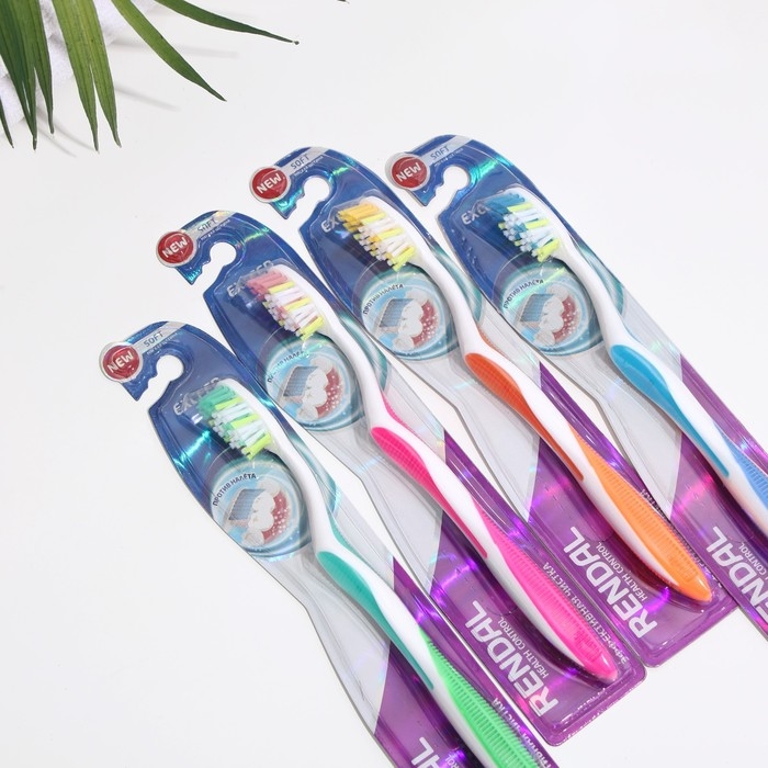 Зубная щётка Rendall Exceed, мягкая, микс, 1 шт. Зубная щётка Rendall Exceed, мягкая, микс, 1 шт.