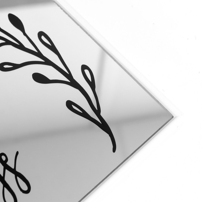 Фоторамка на 4 фото 10х10, 10х15 см+зеркало  Фоторамка на 4 фото 10х10, 10х15 см+зеркало "Наслаждайся мелочами" белая н-р 5 шт 26х44 см