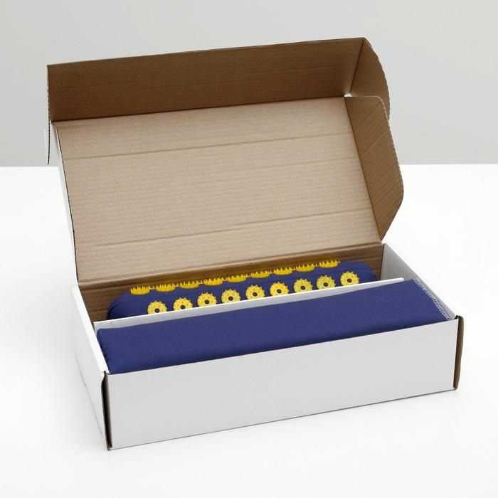 Комплект аппликаторов Azovmed: Комплект аппликаторов Azovmed: "Коврик" на мягкой подложке, 242 колючки, 41х60 см + «Валик», 90 колючек, 38х10 см, сине-жёлтый