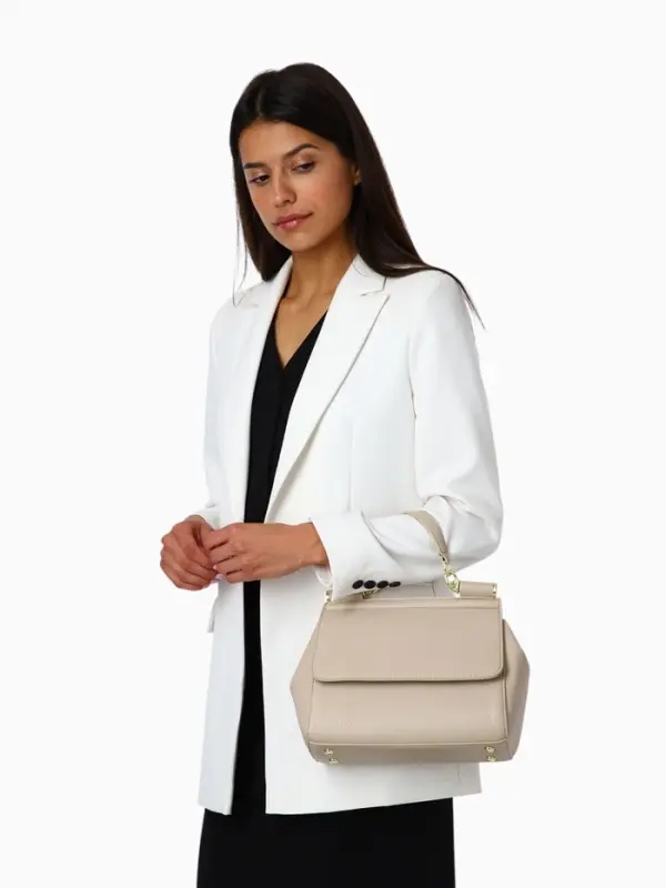 Сумка женская мессенджер TEXTURA на магните, 25&times;9&times;17 см, молочная