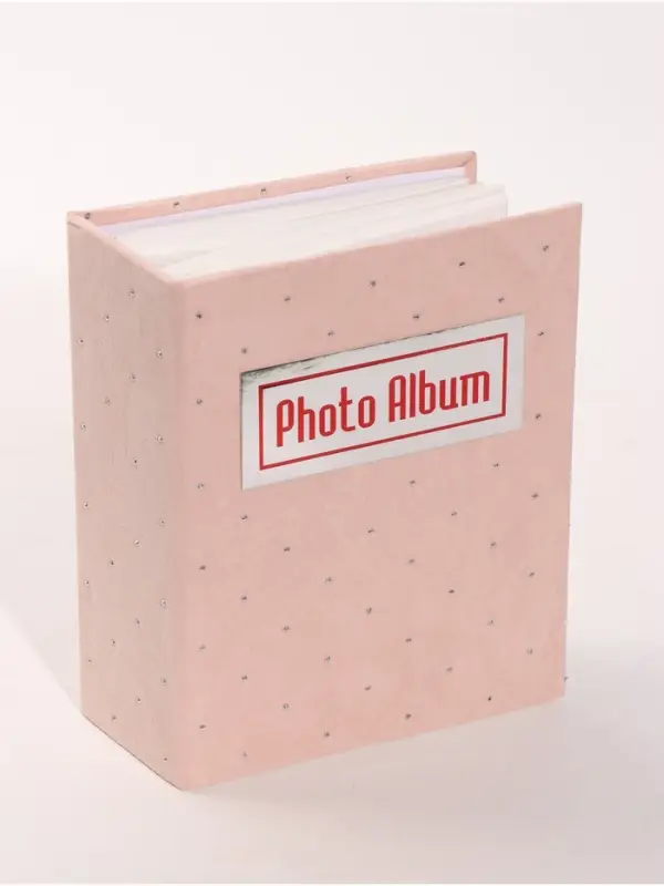 Фотоальбом на 100 фото &laquo;Со стразами&raquo;, 10&times;15 см, бархат 12.5&times;5.5&times;16.5 см, светло-розовый