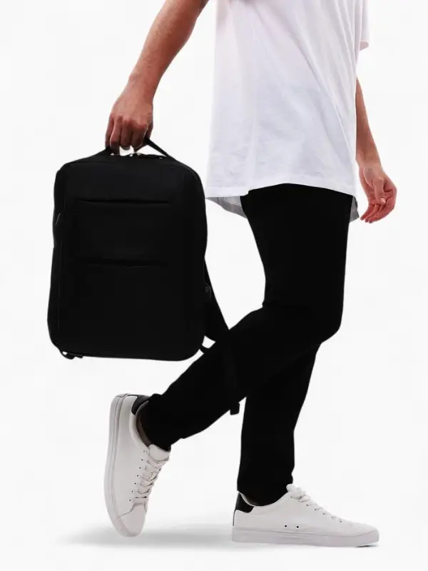 Рюкзак городской на молнии, с USB, 4 кармана, размер 30&times;12&times;43 см, чёрный