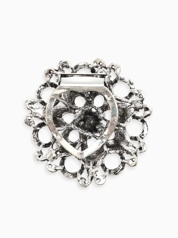 Зажим для платка Зажим для платка "Цветок астры", цвет белый в чернёном серебре