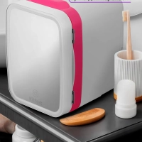 Холодильник для косметики КТ-4148 мини-холодильник 4 л