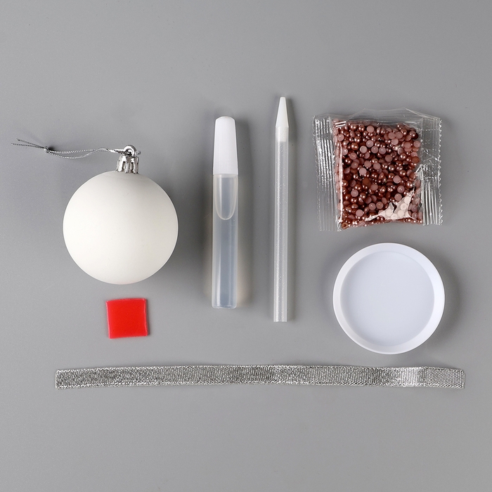 Ёлочная игрушка своими руками на новый год. Декор ёлочного шара полубусинами «Бежевый», новогодний набор для творчества Ёлочная игрушка своими руками на новый год. Декор ёлочного шара полубусинами «Бежевый», новогодний набор для творчества