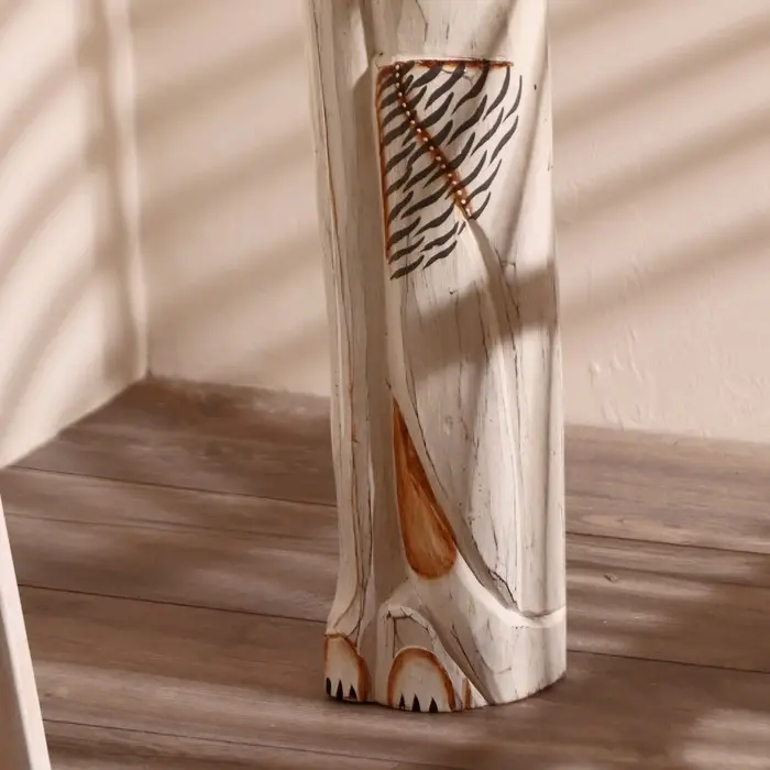 Сувенир дерево "Кошка с бабочкой и бантом из мозаики" белая 100х16х7 см