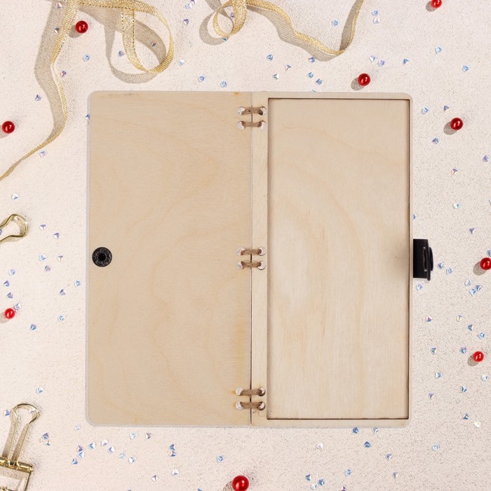 Конверт деревянный Конверт деревянный "С Днём Рождения!" ручная работа, светлый, подарки, 16,5х8 см