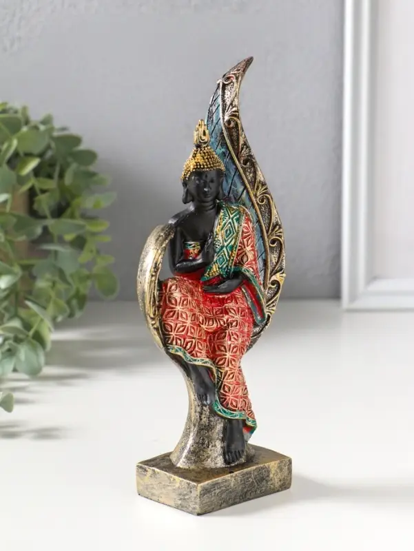 Сувенир полистоун "Будда в ярком одеянии на листе" 4х8,2х19,5 см