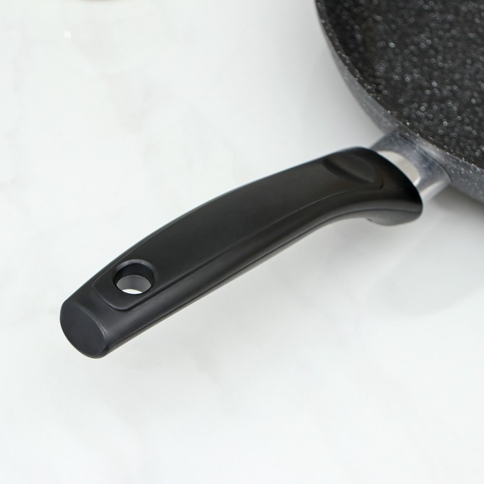 Сковорода Доляна «Элит», d=26 см, литой алюминий, антипригарное покрытие, цвет серый Сковорода Доляна «Элит», d=26 см, литой алюминий, антипригарное покрытие, цвет серый