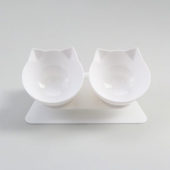 Миски пластиковые на белой подставке 27,5 х 14 х 15 см белые Миски пластиковые на белой подставке 27,5 х 14 х 15 см белые