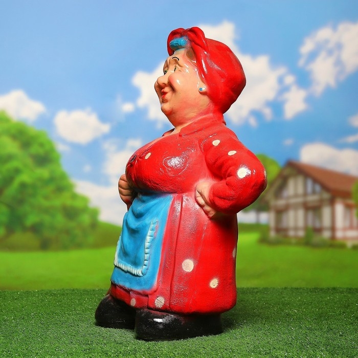 Садовая фигура  Садовая фигура "Теща с метлой средняя" 59х40х25см  МИКС