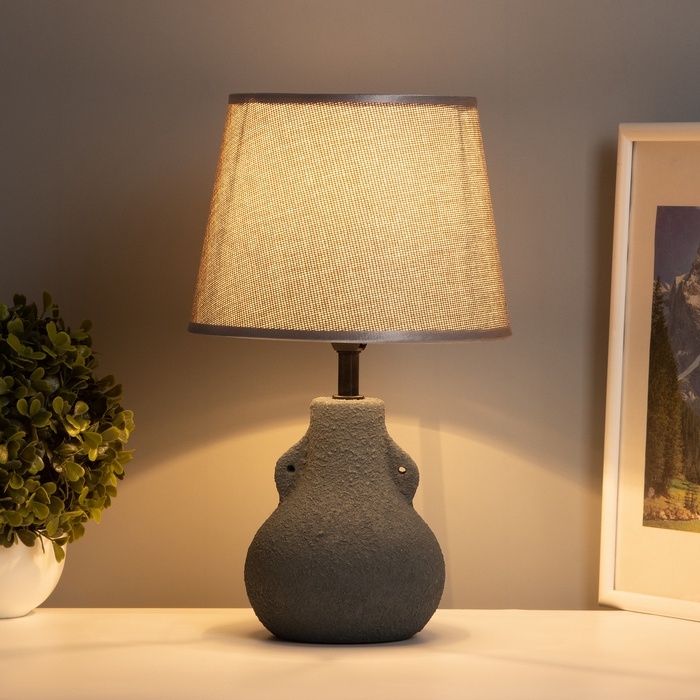 Лампа настольная Лампа настольная "Каламбур" 1х40Вт Е14 темно-серый 20х20х32см