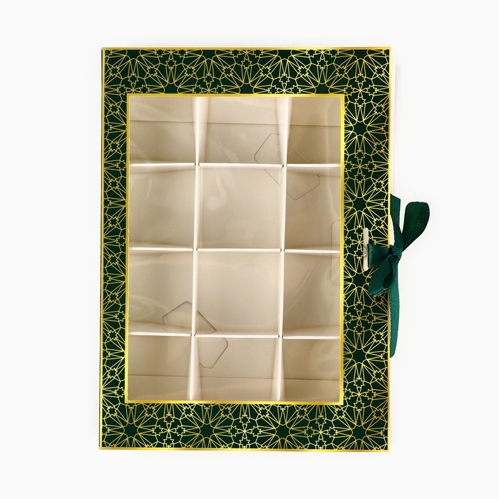 Коробка под 12 конфет с ячейками Eid Mubarak 18.5 х 13.5 х 3.5 см Коробка под 12 конфет с ячейками Eid Mubarak 18.5 х 13.5 х 3.5 см