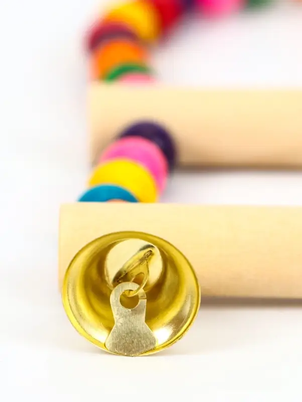 Качели для птиц с деревянными жердочками, 12&times;21 см, цвет МИКС