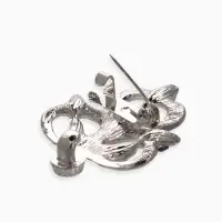 Зажим для кардигана "Ажур", цветы, цвет синий в серебре Зажим для кардигана "Ажур", цветы, цвет синий в серебре