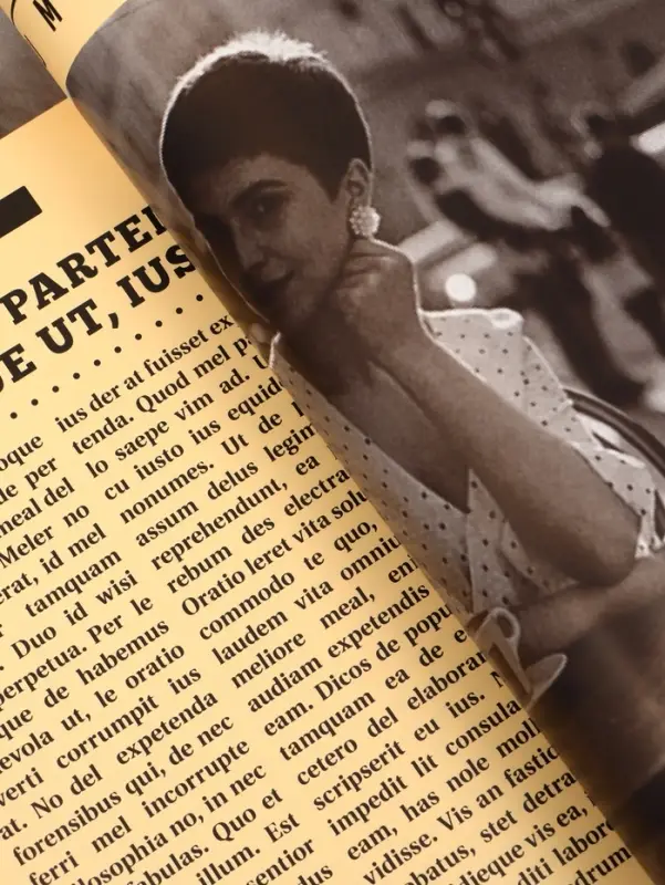 Плёнка флористическая &laquo;Газета любви&raquo;, персиковый, 65 мкм, 50&times;57&plusmn;1 см