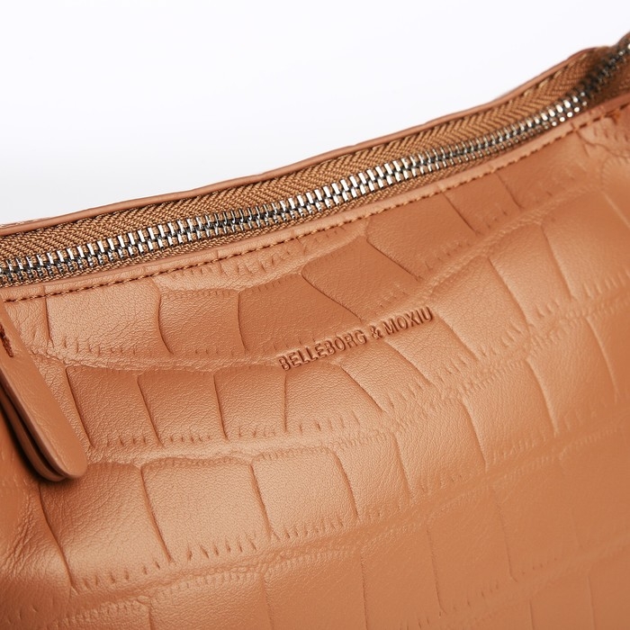 Сумка-багет на молнии, цвет бежевый Сумка-багет на молнии, цвет бежевый