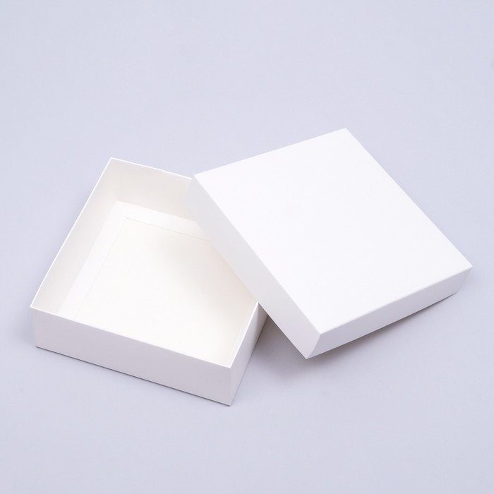 Коробка складная, крышка-дно, белая, 15 х 15 х 5 см Коробка складная, крышка-дно, белая, 15 х 15 х 5 см