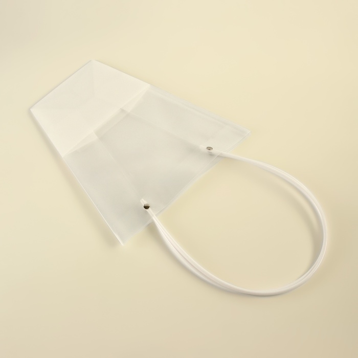 Сумка для цветов прозрачная, влагостойкая, белая, 26х24х12 см Сумка для цветов прозрачная, влагостойкая, белая, 26х24х12 см