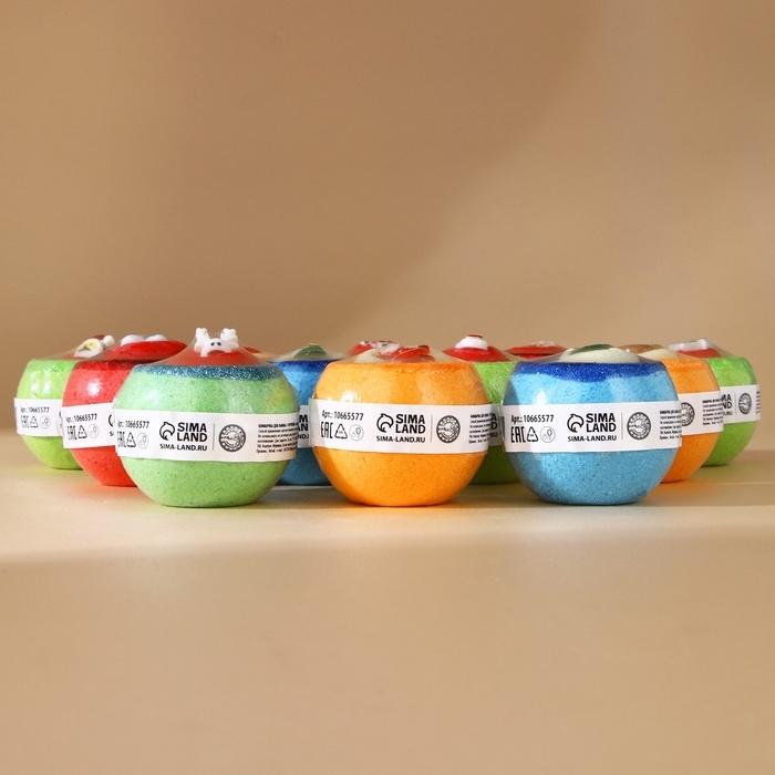 Новый Год. Бомбочка для ванны с игрушкой, 140 г, микс Новый Год. Бомбочка для ванны с игрушкой, 140 г, микс