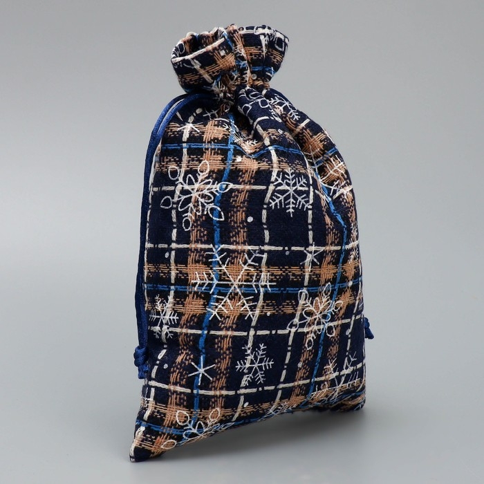 Мешочек подарочный холща «Новогодняя пора», снежинки, 16 х 24 см +/- 1.5 см, Новый год Мешочек подарочный холща «Новогодняя пора», снежинки, 16 х 24 см +/- 1.5 см, Новый год