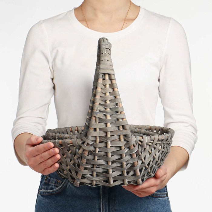 Набор корзин, 3шт, лоза, S:23х20хH9хHH23,M: 28х25хH11хHH28, L:33х30хH13хHH33 см Набор корзин, 3шт, лоза, S:23х20хH9хHH23,M: 28х25хH11хHH28, L:33х30хH13хHH33 см