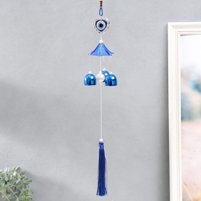 Музыка ветра металл Музыка ветра металл "Сердечко" от сглаза с кисточкой 3 колокольчика 36 см